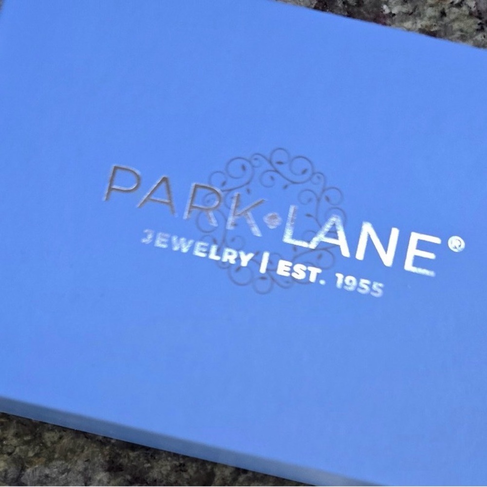 Park Lane Cream and Gold Layered Pearl Necklace - Picture 3 of 7